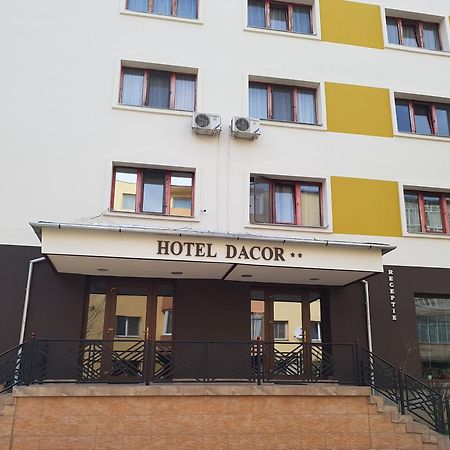 Hotel Dacor Orăştie Exterior foto